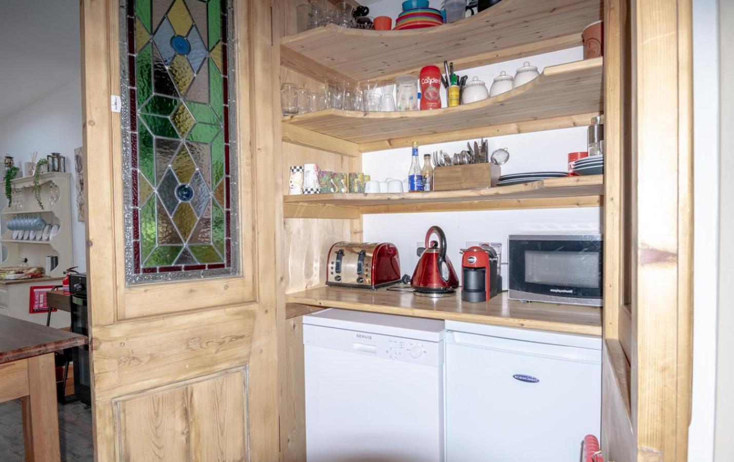 2-Bedroom Stylish, Cosy & Bright Cottage, Pet Friendly, Sleeps 5, Titchfield Village - Summer Special Offer!! - By Blue Puffin Stays Extérieur photo